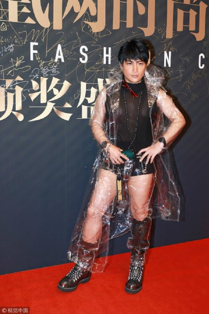 nhi thai tran chi bang phan cam (8) 7