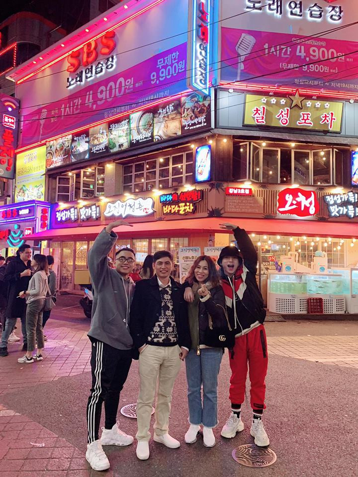 son tung dua gia dinh di choi (4) 3