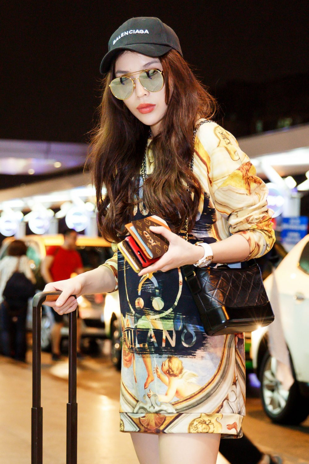 gu thoi trang san bay cua my nhan viet (4) 5