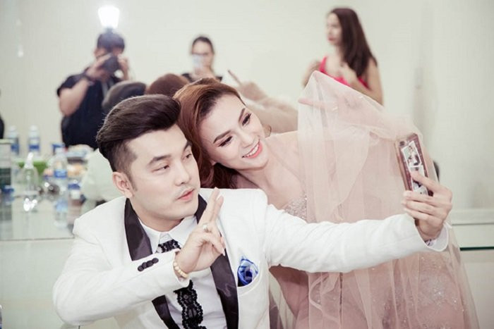 le cuoi ung hoang phuc (1)