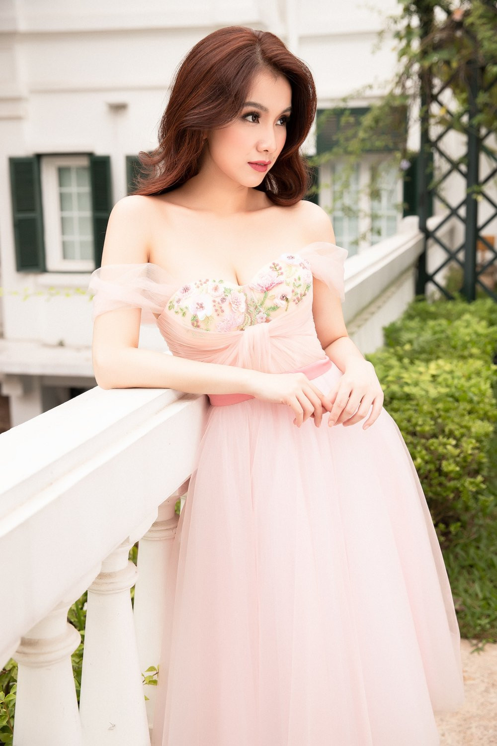 hoa hau thuy lam (3) 3