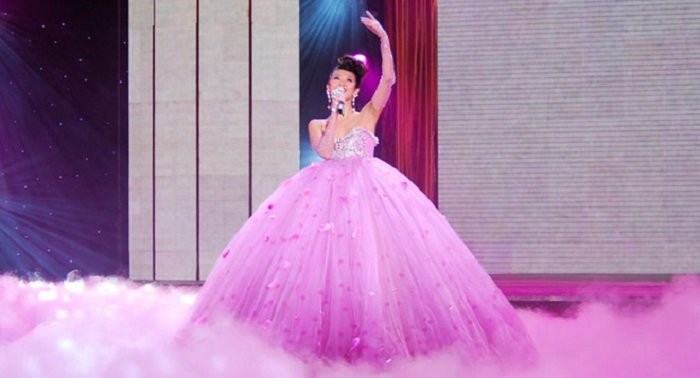 su co cua sao hoa ngu tren san khau (3) 3