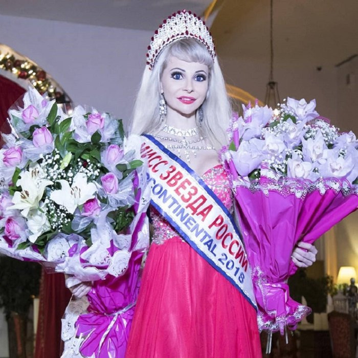 doi thu cua le au ngan anh (9) 9