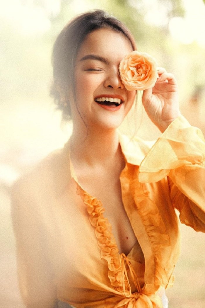 my nhan viet sau ly hon (4) 3