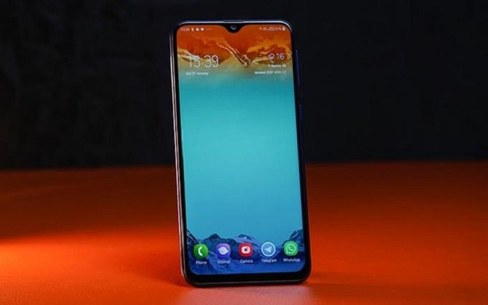 dien thoai gia canh tranh oppo (1)