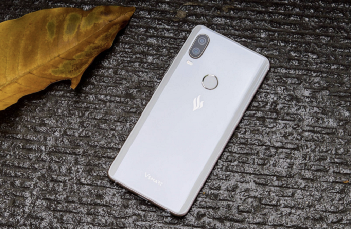 dien thoai gia canh tranh oppo (1)