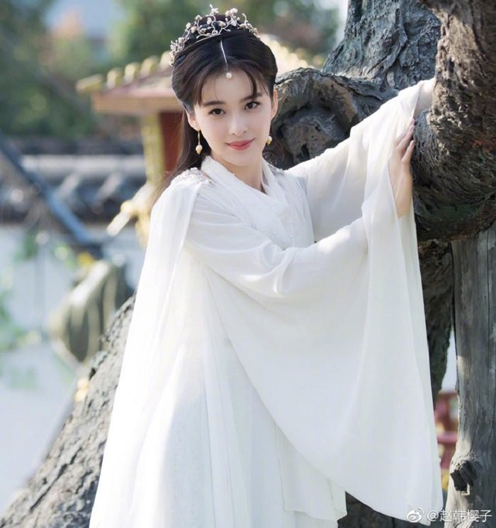 dien vien tan y thien do long ky (13) 3