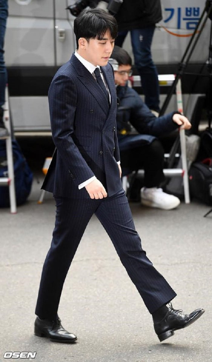 seungri trinh dien canh sat (6) 5