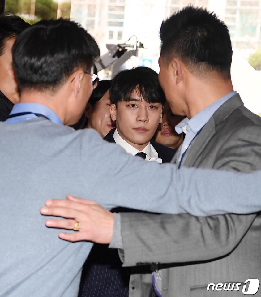 seungri trinh dien canh sat (8) 7