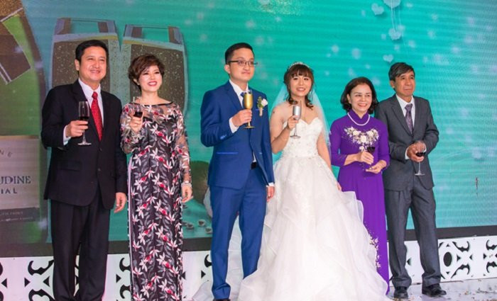 chi trung khoe chau (1)