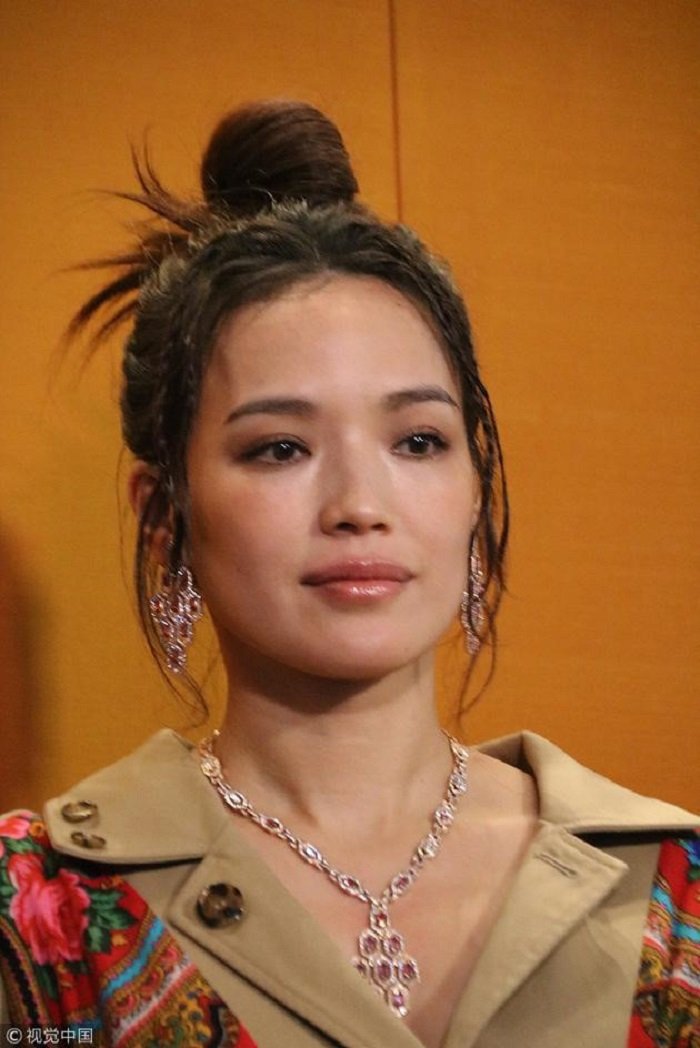 thu ky (2)