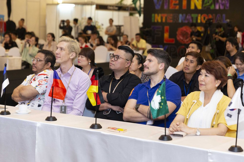 trien lam hoa quoc te (8) 7