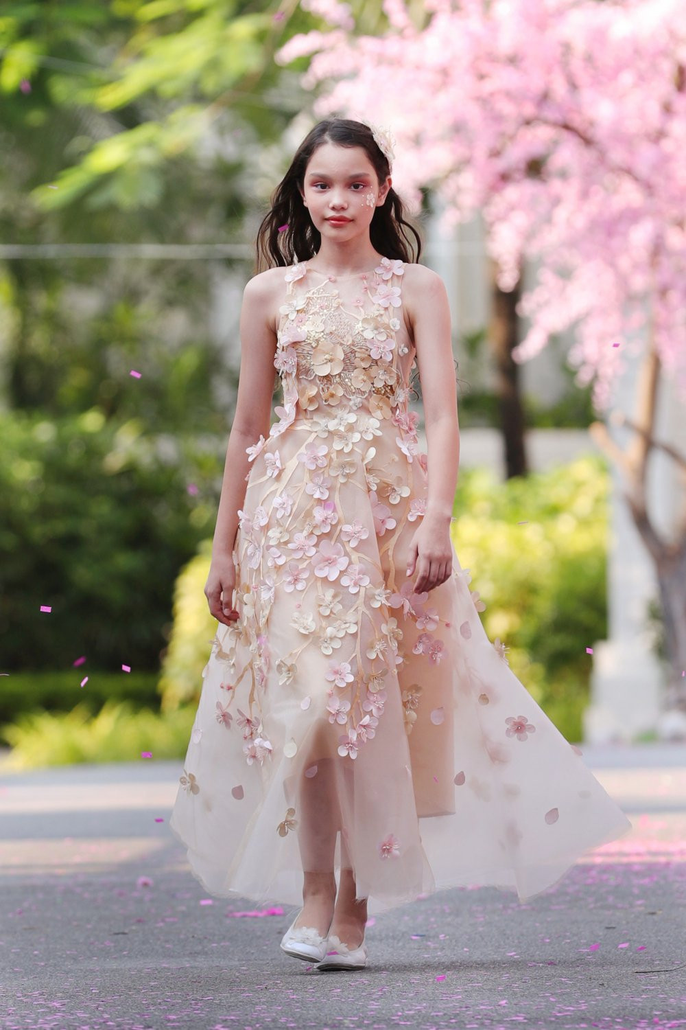 tuan le thoi trang tre em cua xuan lan (5) 5