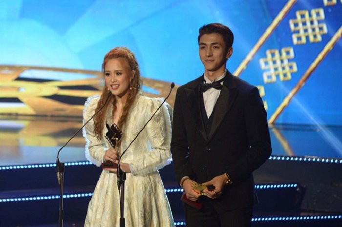 phuong-hang-doat-giai-canh-dieu-vang (2)