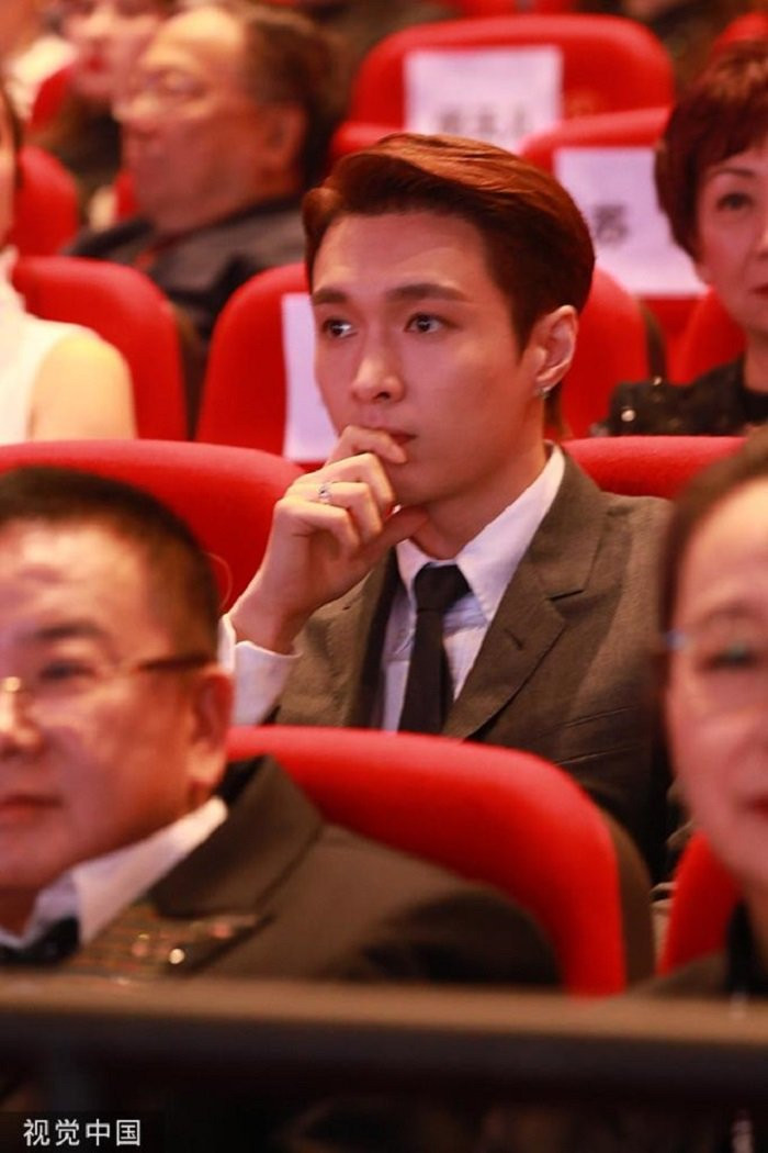 bieutuongsexkhauynong (3) 5