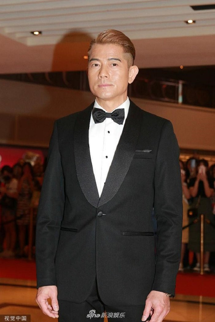 bieutuongsexkhauynong (4) 8