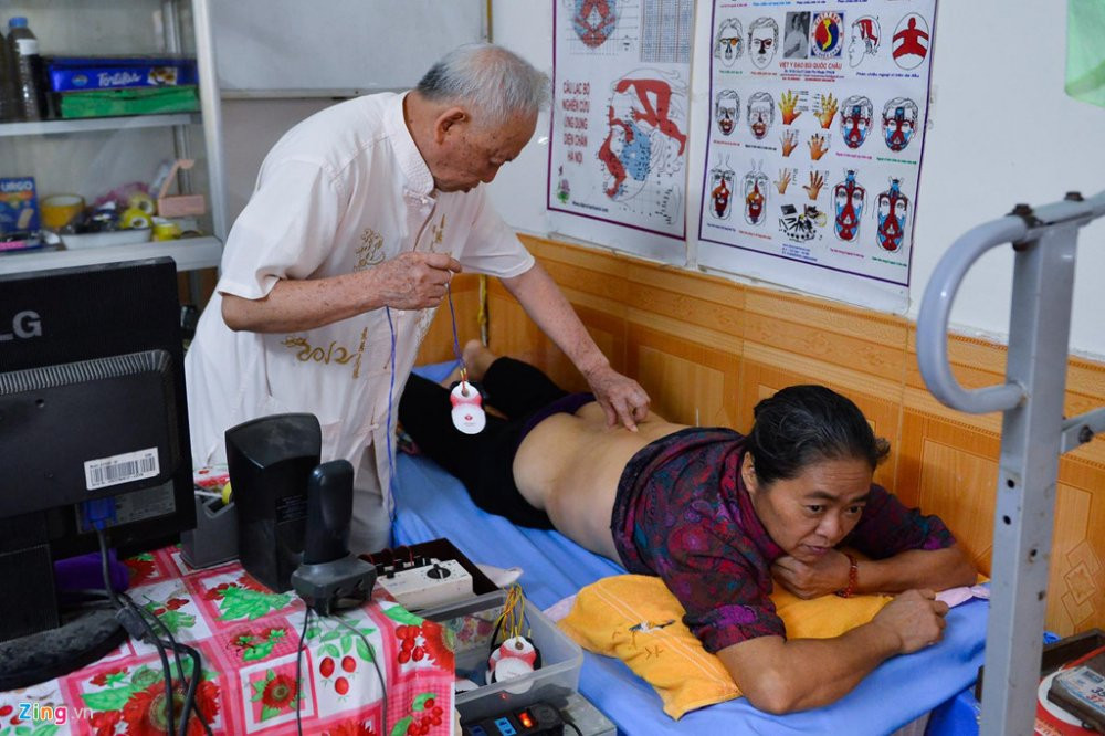 bacsikhambenhmienphi (1)