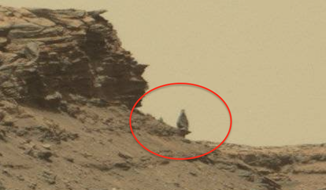 sung-sot-hinh-tuong-than-dung-nghiem-trang-tren-sao-hoa-hinh-4