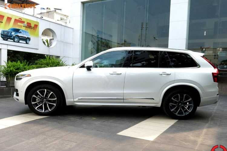 hon-1-nam-phan-thanh-dot-hon-tram-ty-cho-sieu-xe-hinh-8