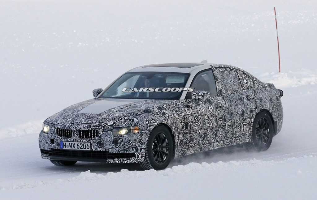 BMW 3-Series EV chạy điện có thể ra mắt năm sau.