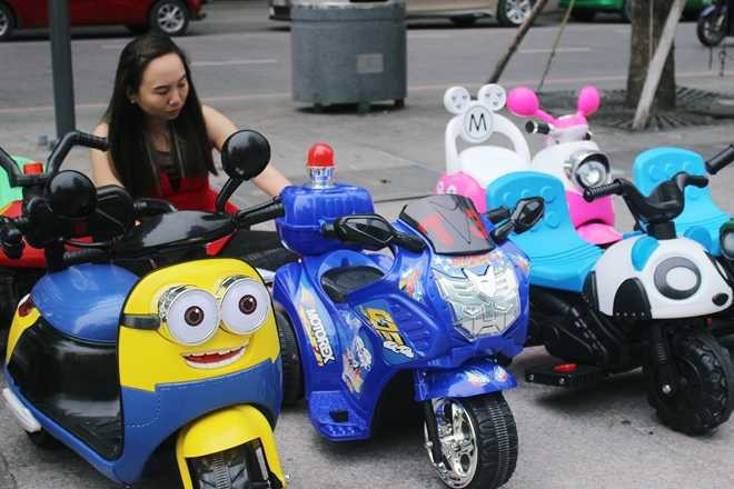 Hốt bạc với dịch vụ cho thuê xe điện cân bằng ở Sài Gòn