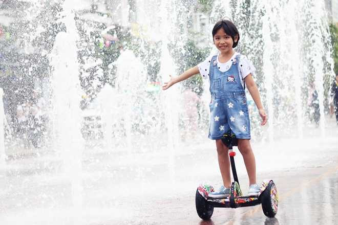 Hốt bạc với dịch vụ cho thuê xe điện cân bằng ở Sài Gòn