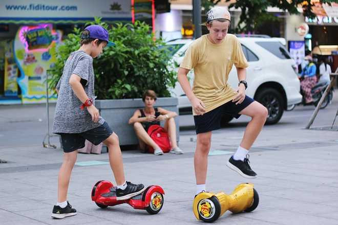 Hốt bạc với dịch vụ cho thuê xe điện cân bằng ở Sài Gòn