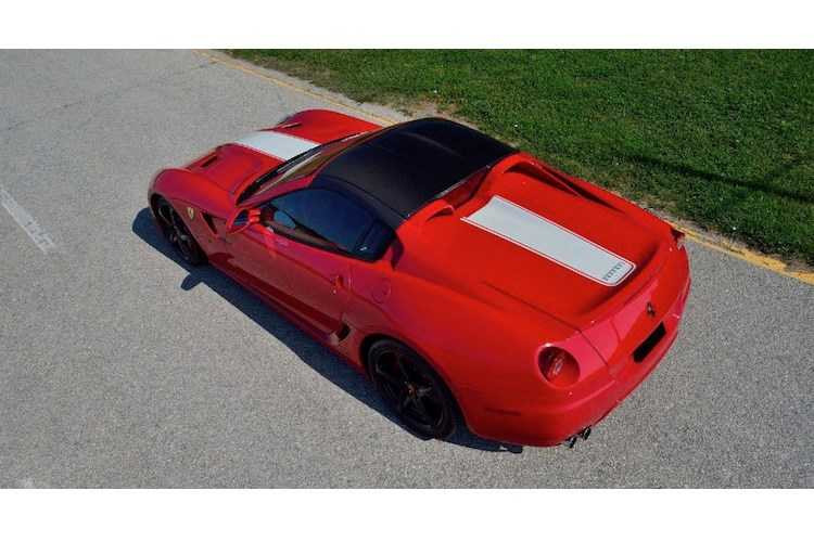 sieu-xe-mui-tran-hiem-nhat-the-gioi-ferrari-599-sa-aperta-hinh-7