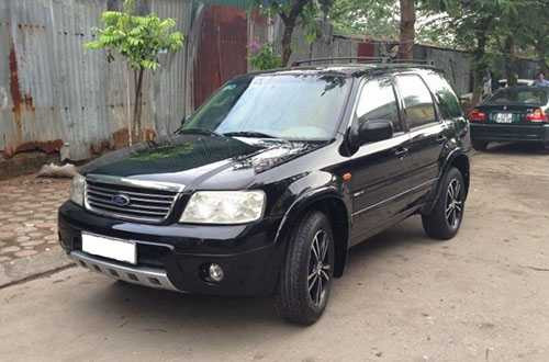 Escape bản 2.3 sử dụng động cơ Duratec 4 xy-lanh thẳng hàng 16 van DOHC.