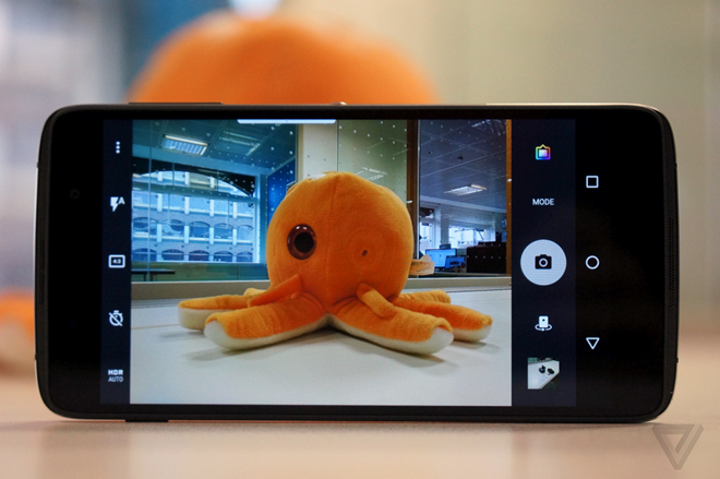 Anh thuc te smartphone 'bao mat nhat the gioi' tu BlackBerry hinh anh 8