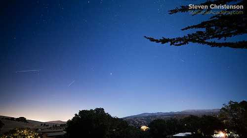 Ảnh đẹp lung linh trận mưa sao băng sáng 29/7 - 11