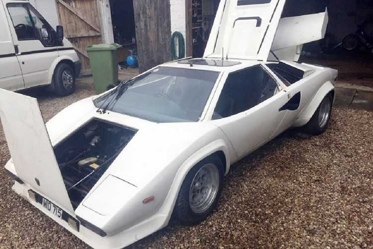 sieu-xe-lamborghini-biet-boi-gia-chi-560-trieu-dong-hinh-4