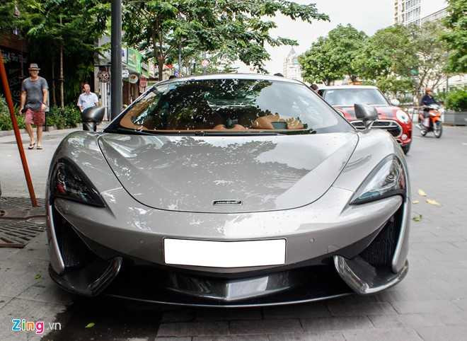 McLaren 570S cua Cuong Do La lan dau dao pho Sai Gon hinh anh 1