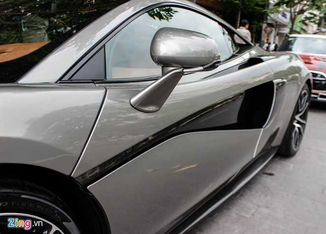 McLaren 570S cua Cuong Do La lan dau dao pho Sai Gon hinh anh 11