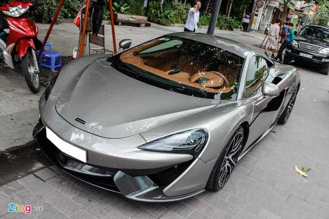 McLaren 570S cua Cuong Do La lan dau dao pho Sai Gon hinh anh 2