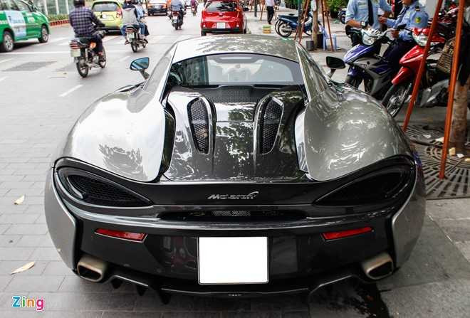 McLaren 570S cua Cuong Do La lan dau dao pho Sai Gon hinh anh 5