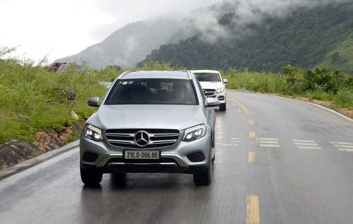 Mercedes GLC.