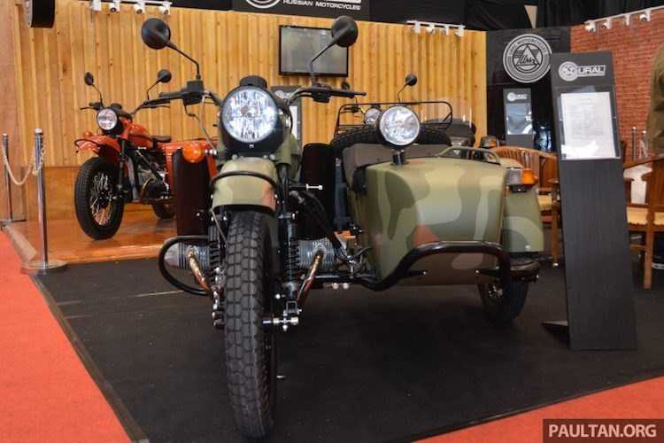 moto-xit-do-ca-3-banh-ural-2016-gia-tu-553-trieu-dong-hinh-2