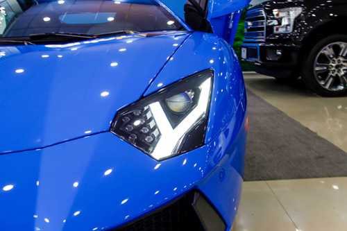 “choang” lamborghini aventador mau xanh cuc doc moi ve viet nam hinh anh 6