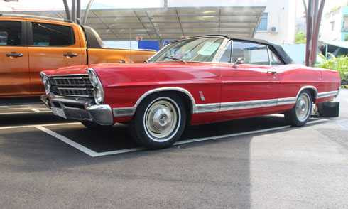 Ford Galaxie 500 XL 390 1963.
