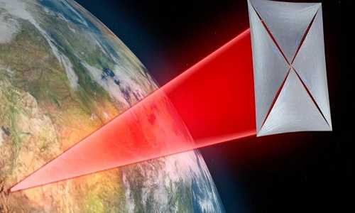 Thiết bị thăm dò vũ trụ siêu nhỏ StarChip sẽ bay đến Proxima b nhờ hệ thống đẩy laser. Ảnh: Science Alert.