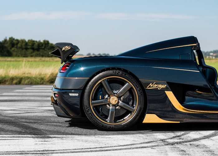 loa-mat-truoc-sieu-xe-hang-thua-dat-vang-koenigsegg-hinh-4