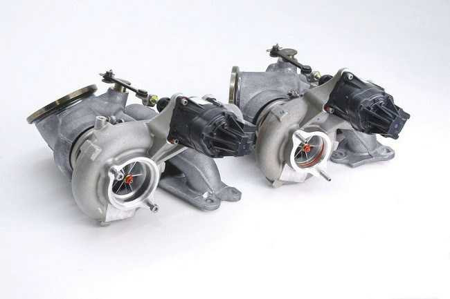 bmw-m4-do-cong-suat-manh-ngang-sieu-xe-lamborghini-hinh-7