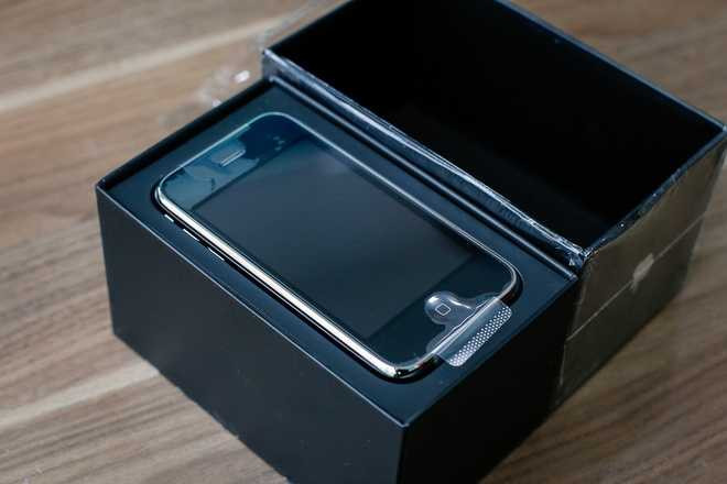 iPhone 3G hàng hiếm giá 50 triệu đồng ở Việt Nam