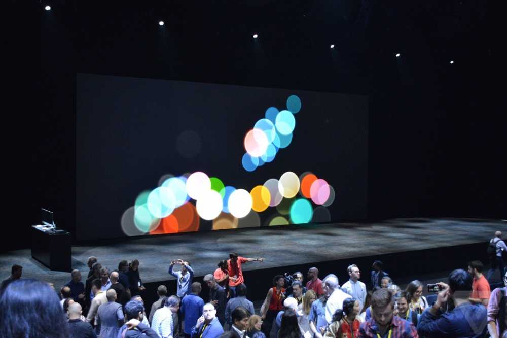 iPhone-7-4