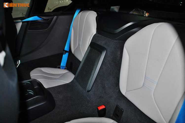 minh-nhua-tau-tan-bmw-i8-don-duong-don-than-gio-pagani-hinh-6