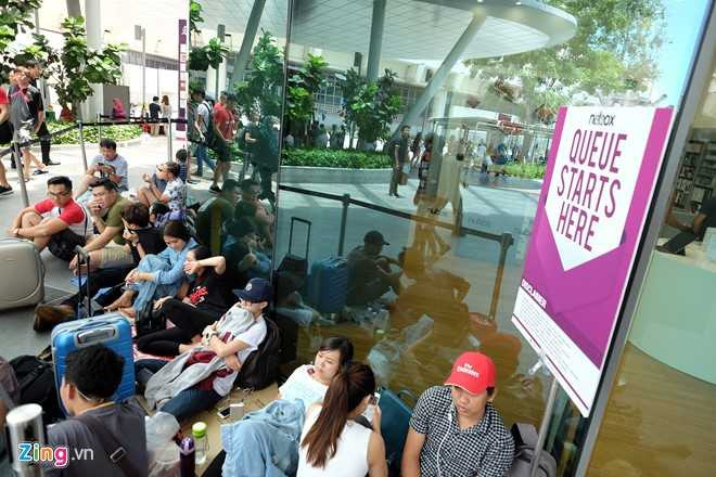 Mua iPhone 7 o Singapore: Tranh cai va bi giai tan hinh anh 1