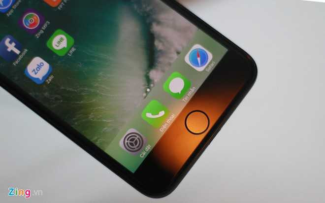 Anh iPhone 7 Plus Jet Black vua ve VN, gia 36 trieu dong hinh anh 11