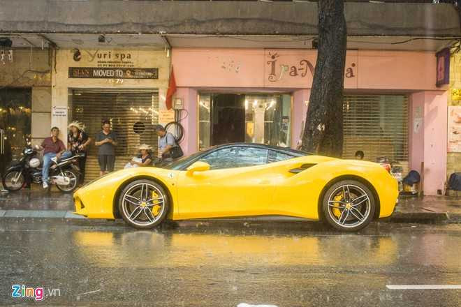 Bo doi sieu xe nha Phan Thanh tam mua tai Sai Gon hinh anh 3