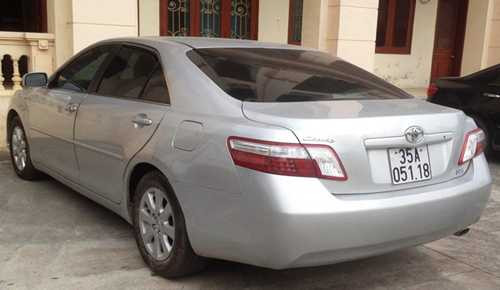 Chiếc Camry đang bị cảnh sát tạm giữ. Ảnh: Phương Vy/VnExpress